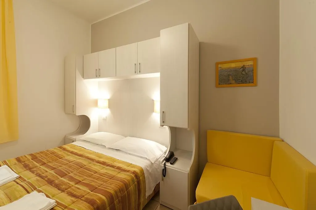 פורלי Hotel Gardenia